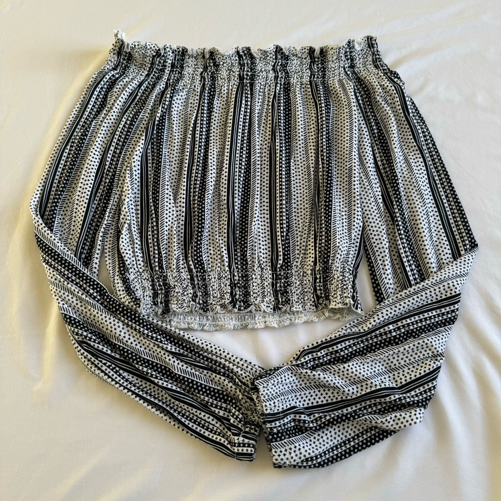Long Sleeve Crop Top